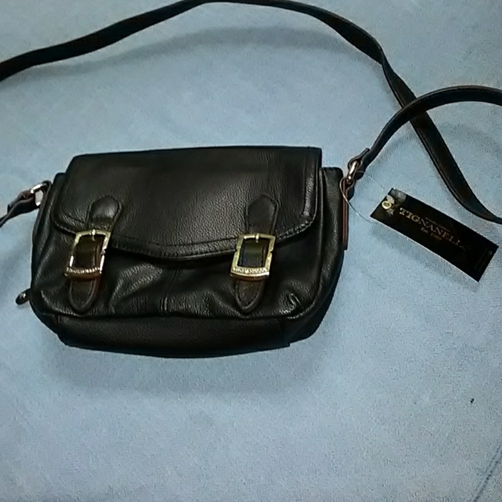NWT Tignanello leather purse